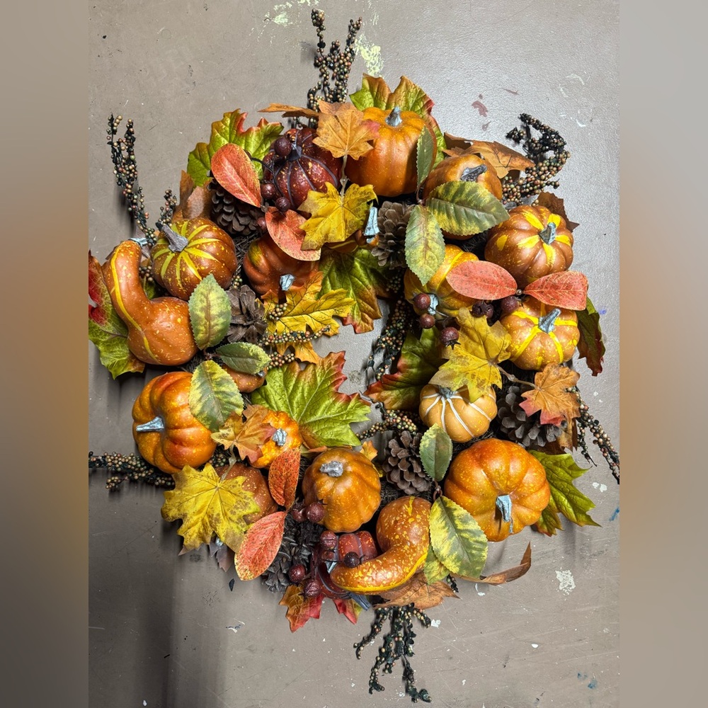 NWT At Home  Harvest Wreath with Pumpkins and Leaves
